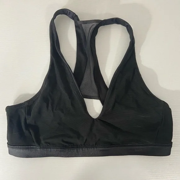 Victoria's Secret Sport Bra - Picture 3 of 4